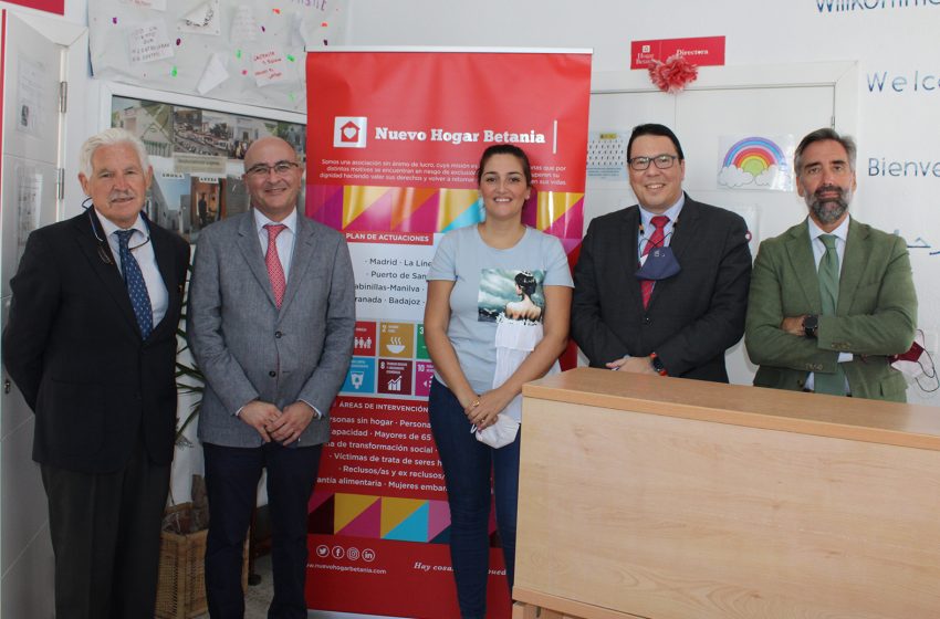  El Colegio de Gestores Administrativos de Sevilla dona 10.000 euros a Nuevo Hogar Betania para ayudar en su “compromiso social”